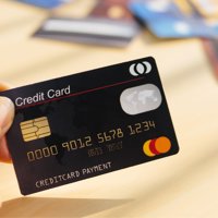 Thẻ tín dụng chiếm hơn 50% giá trị giao dịch thẻ tại Việt Nam
