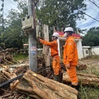 Bộ Công Thương ban hành công điện khẩn về khắc phục thiệt hại do bão số 10