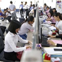 Nghỉ việc do sắp xếp bộ máy, vận hành chính quyền 2 cấp sẽ được hưởng 4 chế độ
