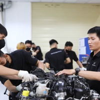 Mercedes-Benz Việt Nam: Sáu năm đào tạo kỹ thuật viên ô tô chuẩn Đức Mercedes-Benz Việt Nam: Sáu năm đào tạo kỹ thuật viên ô tô chuẩn Đức
