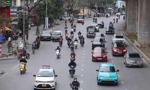 VIDEO: Không cấm xe cũ, nhưng ‘siết’ khí thải: Chủ xe cần biết điều này!
