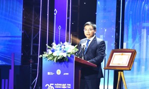 Chùm ảnh: Lễ kỷ niệm 25 năm hoạt động của thị trường chứng khoán Việt Nam 