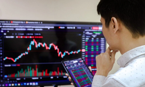 Cổ phiếu trụ suy yếu, VN-Index mất gần 31 điểm Cổ phiếu trụ suy yếu, VN-Index mất gần 31 điểm