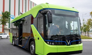 TP. Hồ Chí Minh đề xuất ban hành nghị quyết chuyển đổi sang xe buýt sử dụng điện, năng lượng xanh TP. Hồ Chí Minh đề xuất ban hành nghị quyết chuyển đổi sang xe buýt sử dụng điện, năng lượng xanh