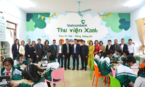 Vietcombank khánh thành "Thư viện Xanh", trao học bổng tại Hải Phòng