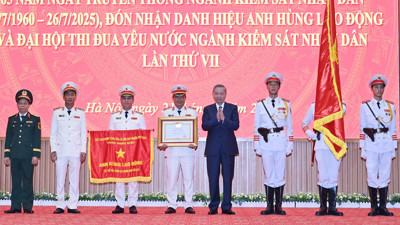 Ngành kiểm sát nhân dân phải luôn bám sát nhiệm vụ chính trị của đất nước