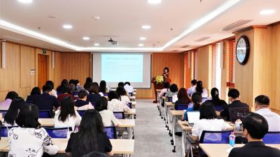 Ủy ban Chứng khoán Nhà nước tập huấn phân tích báo cáo tài chính cho cán bộ, công chức