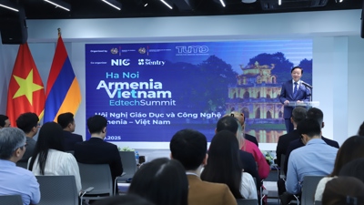 Đổi mới sáng tạo trong giáo dục và công nghệ tạo nền tảng chuyển đổi số toàn xã hội