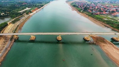 Giao đầu mối thực hiện dự án Hợp phần 1 xây dựng cầu nối Phú Thọ với Sơn La