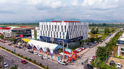 Omoda & Jaecoo Quảng Bình khai trương Trung tâm dịch vụ ô tô lớn nhất miền Trung - Cột mốc chiến lược trong hành trình vì người dùng Việt