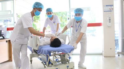 Yêu cầu đảm bảo cấp cứu, điều trị cho người dân trong siêu bão Ragasa