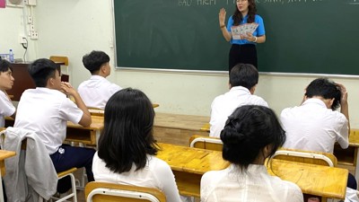 TP. Hồ Chí Minh: Xử lý kịp thời lỗi thẻ bảo hiểm y tế cho hơn 300 học sinh