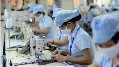 Vượt thách thức, ngành dệt may nỗ lực duy trì đà tăng trưởng