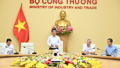 Đẩy nhanh xây dựng và vận hành thị trường điện cạnh tranh nhằm thực hiện Nghị quyết 70-NQ/TW