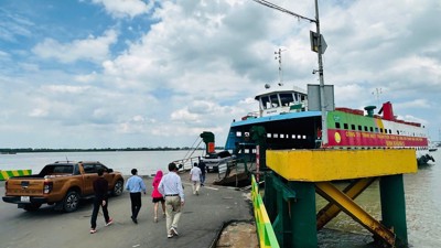 TP. Hồ Chí Minh: Doanh nghiệp muốn tài trợ 3 chiếc phà qua Cần Giờ