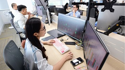 Thị trường trước ngã ba đường: Tích lũy để chờ “cú hích” mới?