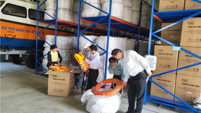 Hỗ trợ vật tư, thiết bị dự trữ quốc gia cho tỉnh Quảng Trị và TP. Huế