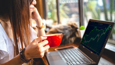 VN-Index tiến sát 1.700 điểm nhờ hiệu ứng nâng hạng
