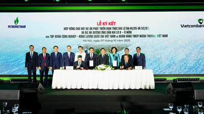 Vietcombank và Petrovietnam ký hợp đồng tín dụng hơn 1 tỷ USD