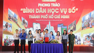 TP. Hồ Chí Minh phấn đấu 100% người trưởng thành có kiến thức cơ bản về chuyển đổi số 