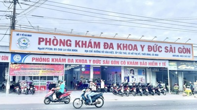 Cà Mau: Một người dùng bằng bác sĩ không hợp pháp khám cho trên 4.500 lượt bệnh nhân