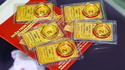 Giá vàng tăng mạnh, không chỉ từ tác động của thị trường quốc tế