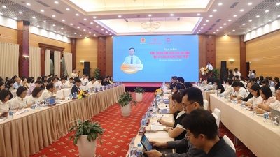 Khai mạc Tọa đàm: “Hoàn thiện chính sách thuế, hải quan, thúc đẩy doanh nghiệp phát triển”