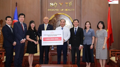 Prudential Việt Nam chung tay khắc phục hậu quả sau mưa lũ