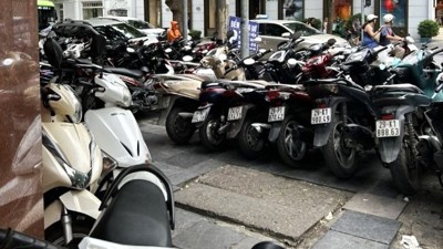 Tuyệt đối không để tồn tại các bãi trông giữ xe tự phát
