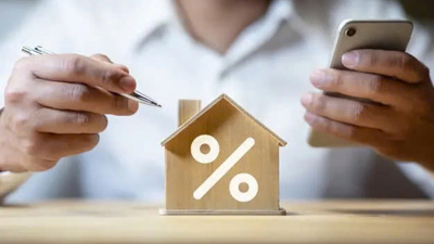 Lãi suất giữ ở mức thấp, dòng tiền gửi biến động