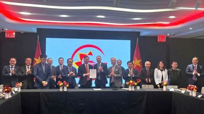 TP. Hồ Chí Minh ký kết hợp tác với Nasdaq phát triển Trung tâm Tài chính quốc tế