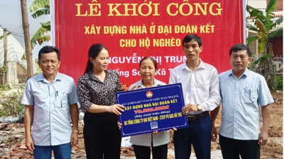 Hà Tĩnh phát động Phong trào thi đua “Vì người nghèo – không để ai bị bỏ lại phía sau” Hà Tĩnh phát động Phong trào thi đua “Vì người nghèo – không để ai bị bỏ lại phía sau”