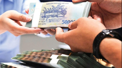 Chốt quyền 28/10: Portserco, Đông Hải Bến Tre và BSR đồng loạt chi trả cổ tức, phát hành cổ phiếu tỷ lệ “khủng” Chốt quyền 28/10: Portserco, Đông Hải Bến Tre và BSR đồng loạt chi trả cổ tức, phát hành cổ phiếu tỷ lệ “khủng”