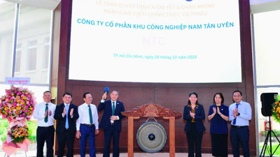 CTCP Khu công nghiệp Nam Tân Uyên chính thức niêm yết trên HOSE  CTCP Khu công nghiệp Nam Tân Uyên chính thức niêm yết trên HOSE