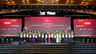 Công bố Top 500 Doanh nghiệp PROFIT cùng loạt "đại gia" dẫn đầu các lĩnh vực  Công bố Top 500 Doanh nghiệp PROFIT cùng loạt "đại gia" dẫn đầu các lĩnh vực