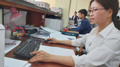 Thu ngân sách nhà nước đạt 560,8 nghìn tỷ đồng, hoàn thành 109,1% dự toán năm Thu ngân sách nhà nước đạt 560,8 nghìn tỷ đồng, hoàn thành 109,1% dự toán năm