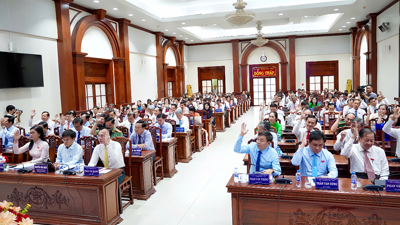 Đồng Tháp thông qua 11 nghị quyết phát triển kinh tế - xã hội