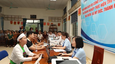 Hà Nội chính thức “xoá sổ” hộ nghèo và hành trình đổi đời của làng Đồng Chiêm Hà Nội chính thức “xoá sổ” hộ nghèo và hành trình đổi đời của làng Đồng Chiêm