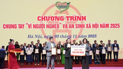 Ciputra Hanoi lan tỏa tinh thần sẻ chia, ủng hộ Quỹ “Vì người nghèo” Hà Nội năm 2025 Ciputra Hanoi lan tỏa tinh thần sẻ chia, ủng hộ Quỹ “Vì người nghèo” Hà Nội năm 2025