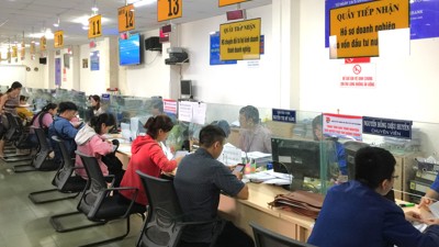 TP. Hồ Chí Minh: Đề xuất cắt giảm 8 thủ tục hành chính tạo thuận lợi cho nhà đầu tư TP. Hồ Chí Minh: Đề xuất cắt giảm 8 thủ tục hành chính tạo thuận lợi cho nhà đầu tư