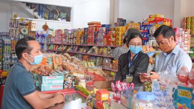 Hộ, cá nhân kinh doanh dưới 100 triệu đồng vẫn phải kê khai, nộp hồ sơ thuế đúng hạn Hộ, cá nhân kinh doanh dưới 100 triệu đồng vẫn phải kê khai, nộp hồ sơ thuế đúng hạn