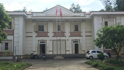 Xử lý dứt điểm trụ sở cũ bỏ hoang, tránh lãng phí tài sản công Xử lý dứt điểm trụ sở cũ bỏ hoang, tránh lãng phí tài sản công