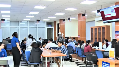 Hà Nội triển khai hỗ trợ lưu động thủ tục hành chính về đất đai tại cơ sở