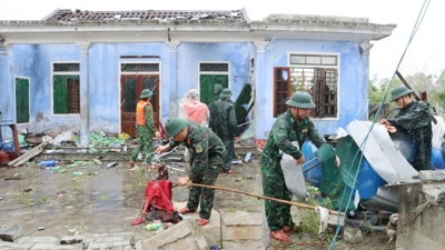 Triển khai các chính sách khôi phục sản xuất kinh doanh, ổn định đời sống nhân dân