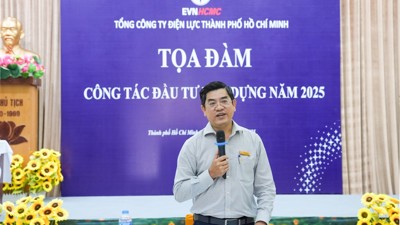 EVNHCMC tổ chức Tọa đàm tháo gỡ vướng mắc, siết chặt kỷ cương, tăng tốc tiến độ đầu tư