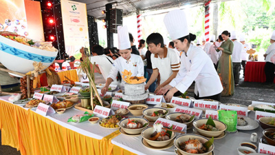 Kỷ lục 100 món ngon từ sợi gạo: Hướng phát triển mới cho ngành ẩm thực – du lịch