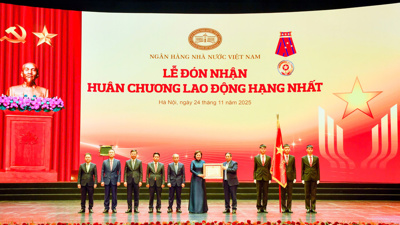 Ngành Ngân hàng bước vào giai đoạn thi đua mới với mục tiêu đổi mới, sáng tạo, tiên phong Ngành Ngân hàng bước vào giai đoạn thi đua mới với mục tiêu đổi mới, sáng tạo, tiên phong