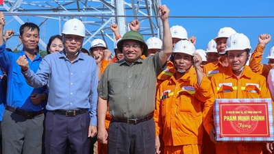 Dứt khoát hoàn thành đường dây 500 kV Lào Cai-Vĩnh Yên trong 6 tháng thay vì 2 năm