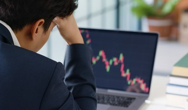 VN-Index phiên 05/9: Mất mốc 1.700 điểm