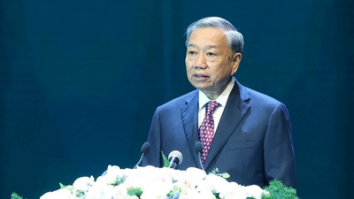 Tổng Bí thư Tô Lâm dự Lễ Kỷ niệm 50 năm Ngày thành lập Tập đoàn Công nghiệp - Năng lượng quốc gia Việt Nam